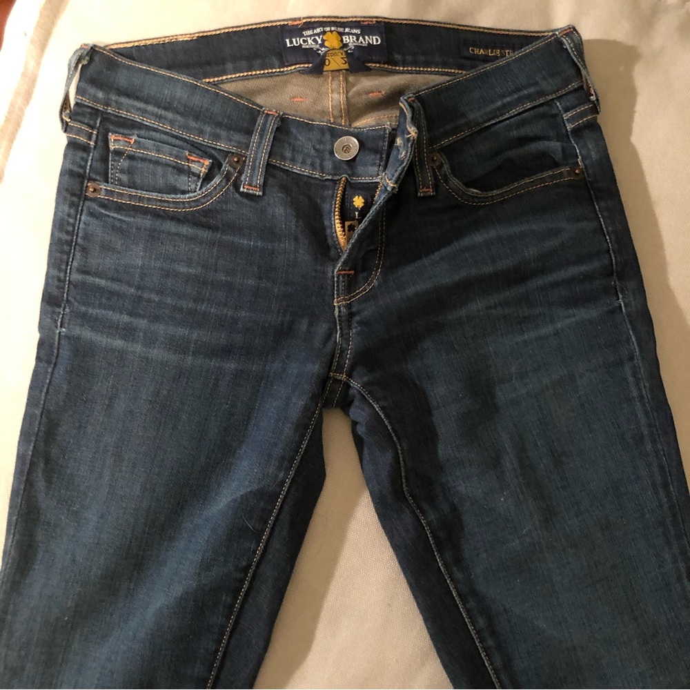 Lucky Blue Jeans, Charlie Straight, size 00/24 in Good condition.